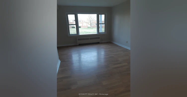 P77-5150 Wyandotte Street E, Windsor, ON, N8S 1L2 - 4