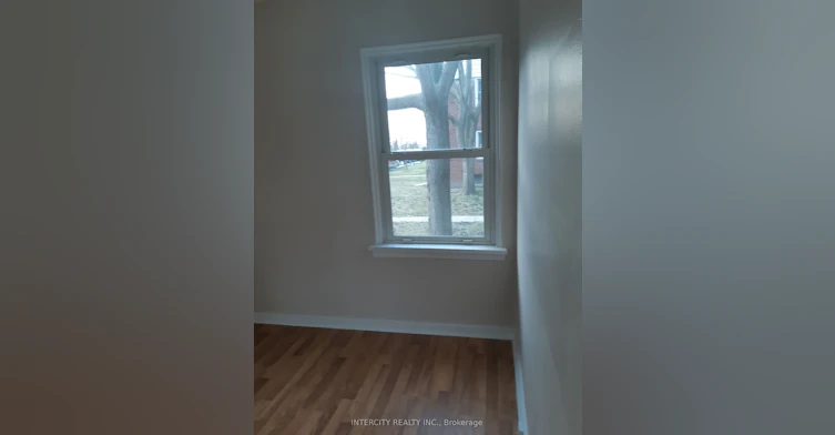 P77-5150 Wyandotte Street E, Windsor, ON, N8S 1L2 - 7
