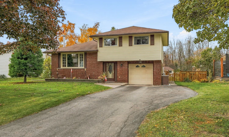 54 Baylea Drive