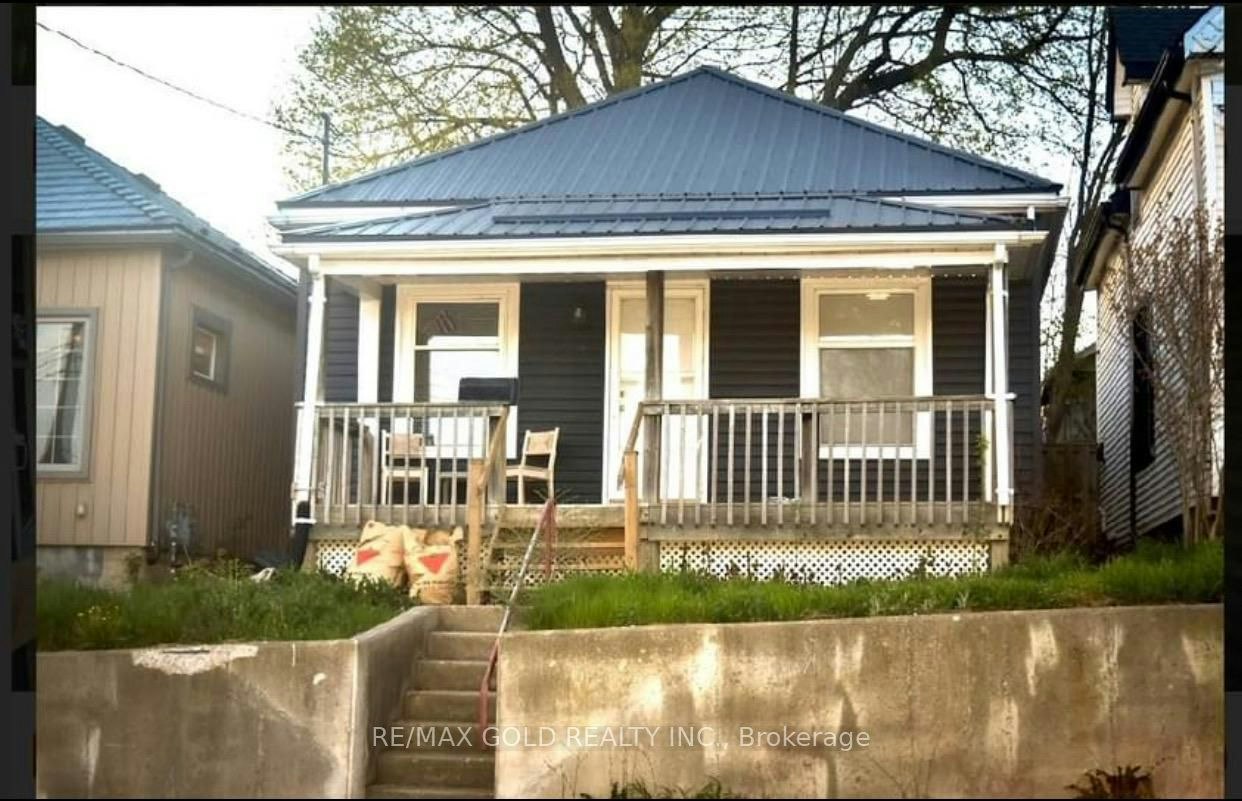 10 Connaught Avenue, London, ON, N5Y 3A3