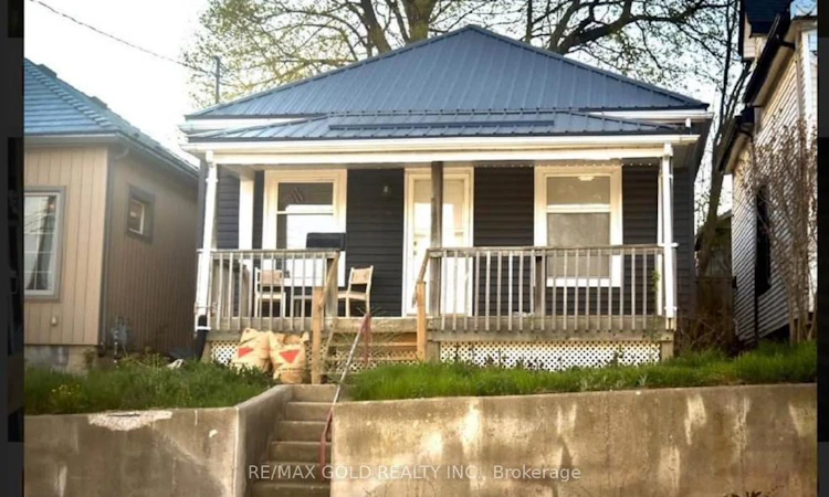 10 Connaught Avenue