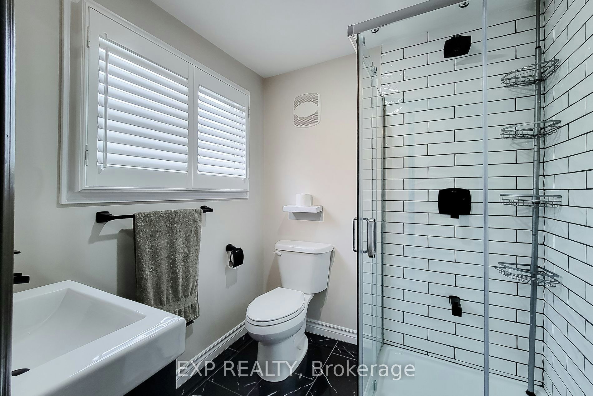 303 Deere Street, Welland, ON, L3B 2L9 - 9