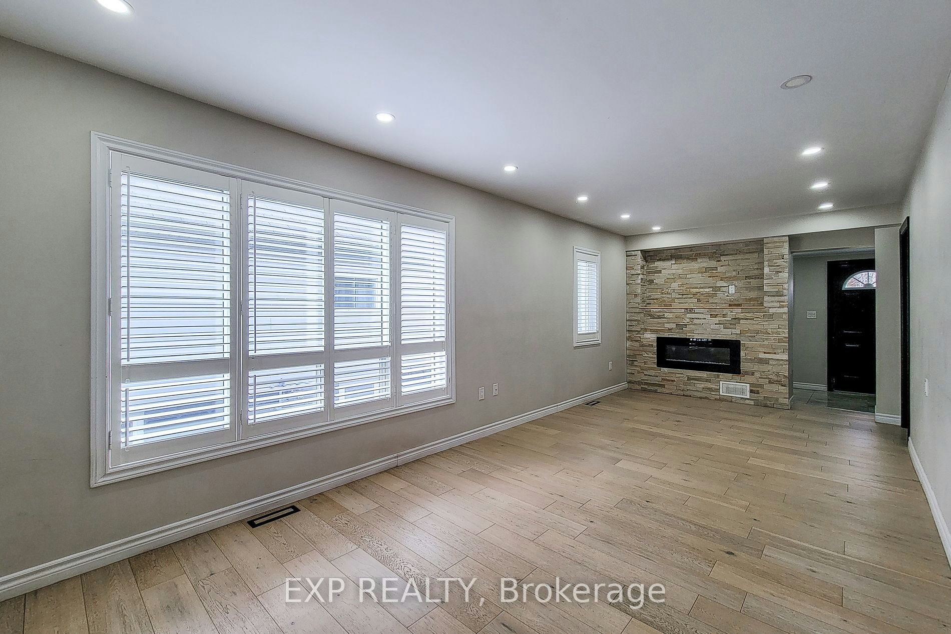 303 Deere Street, Welland, ON, L3B 2L9 - 3