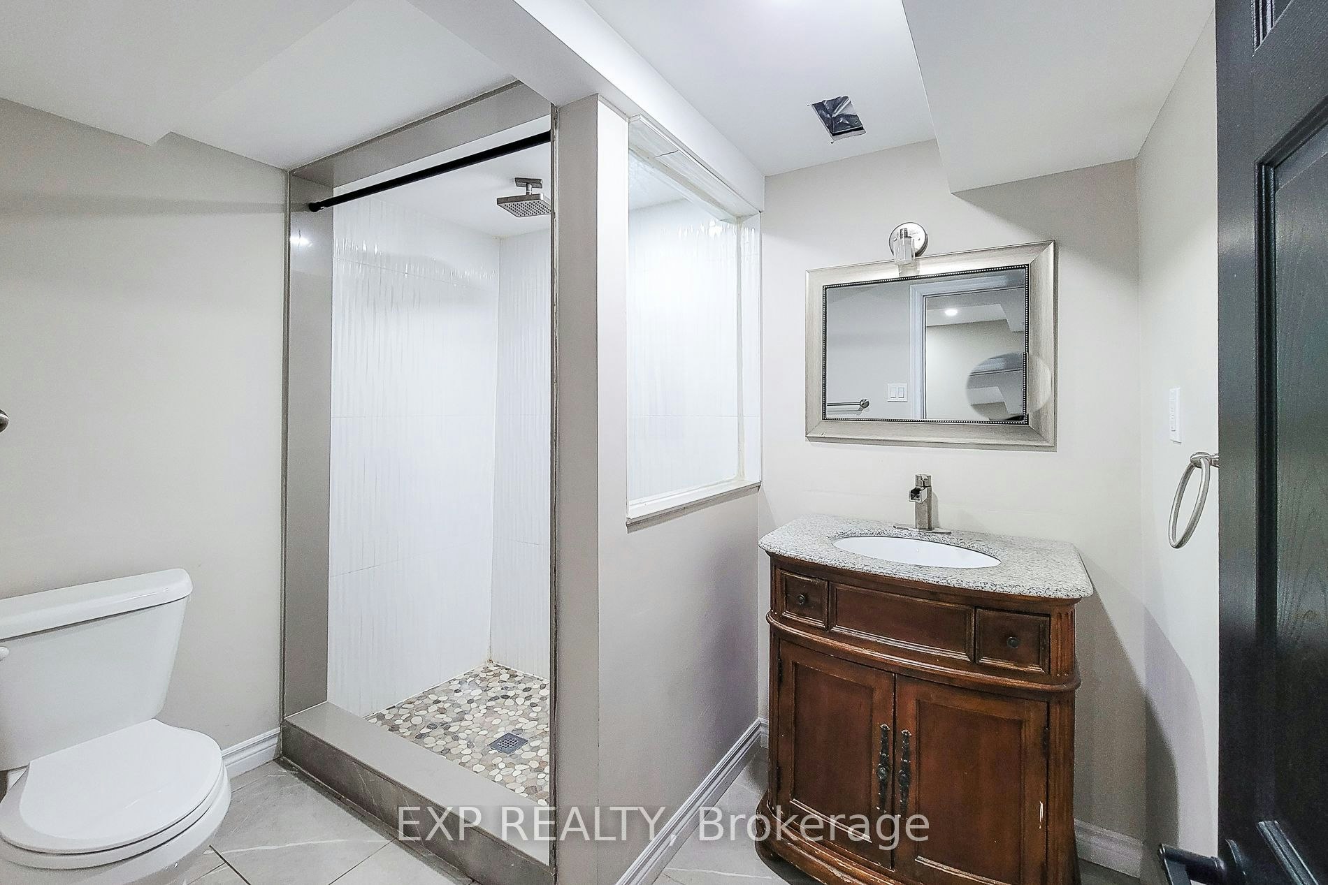 303 Deere Street, Welland, ON, L3B 2L9 - 29