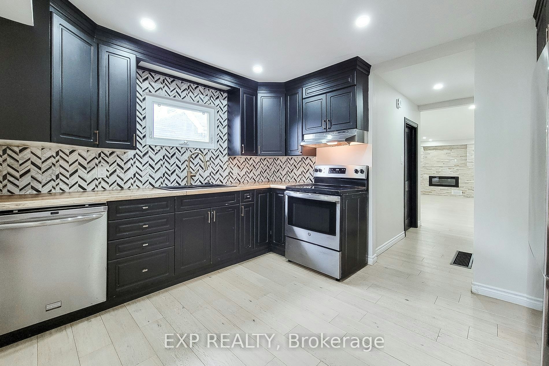 303 Deere Street, Welland, ON, L3B 2L9 - 15