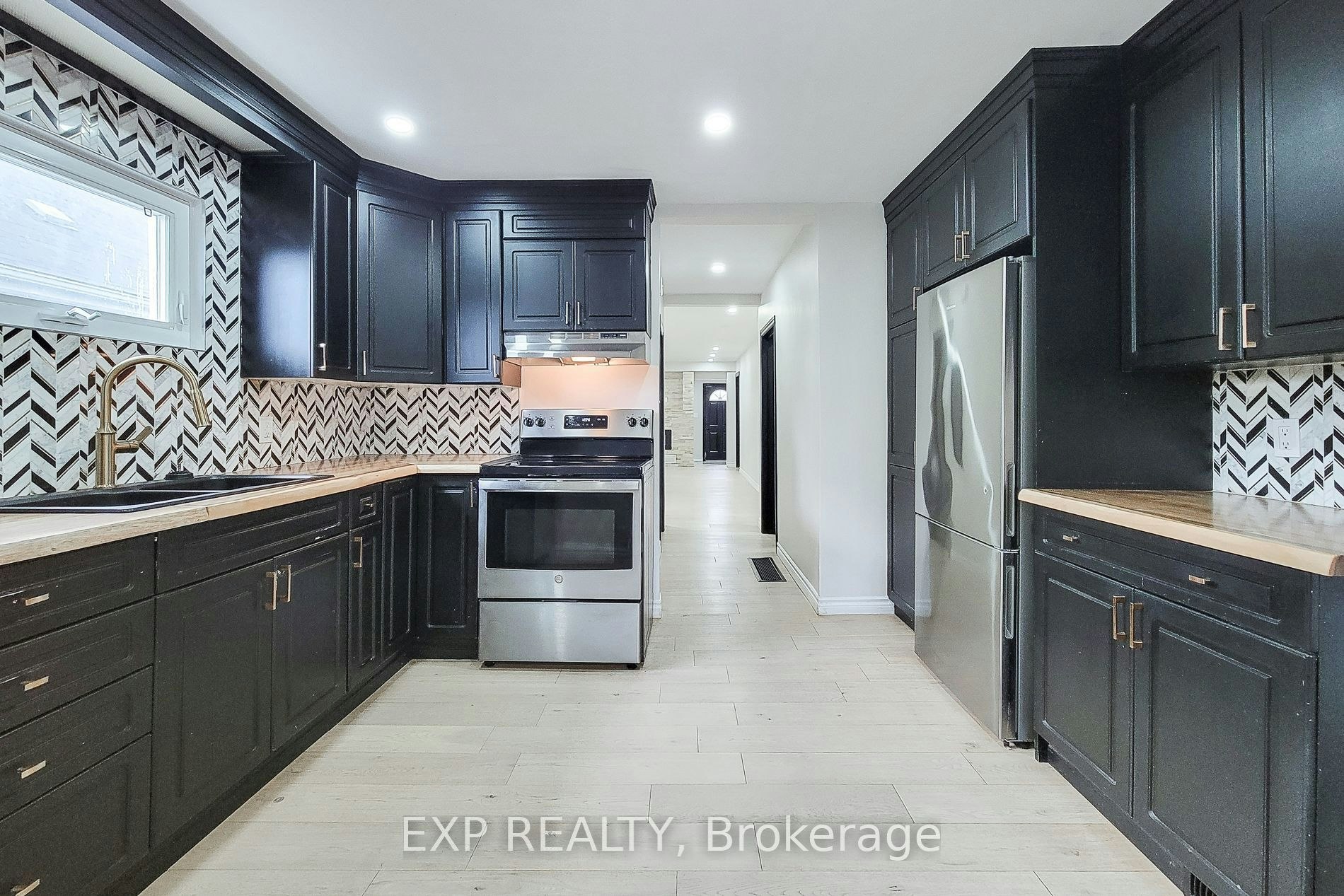 303 Deere Street, Welland, ON, L3B 2L9 - 14