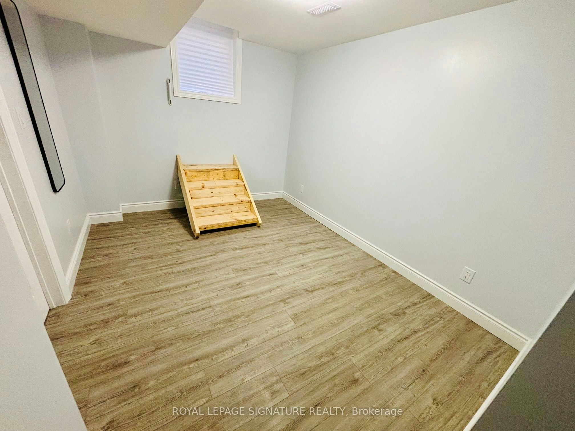 Lower-229 Springvalley Crescent, Hamilton, ON, L9C 0B3 - 10