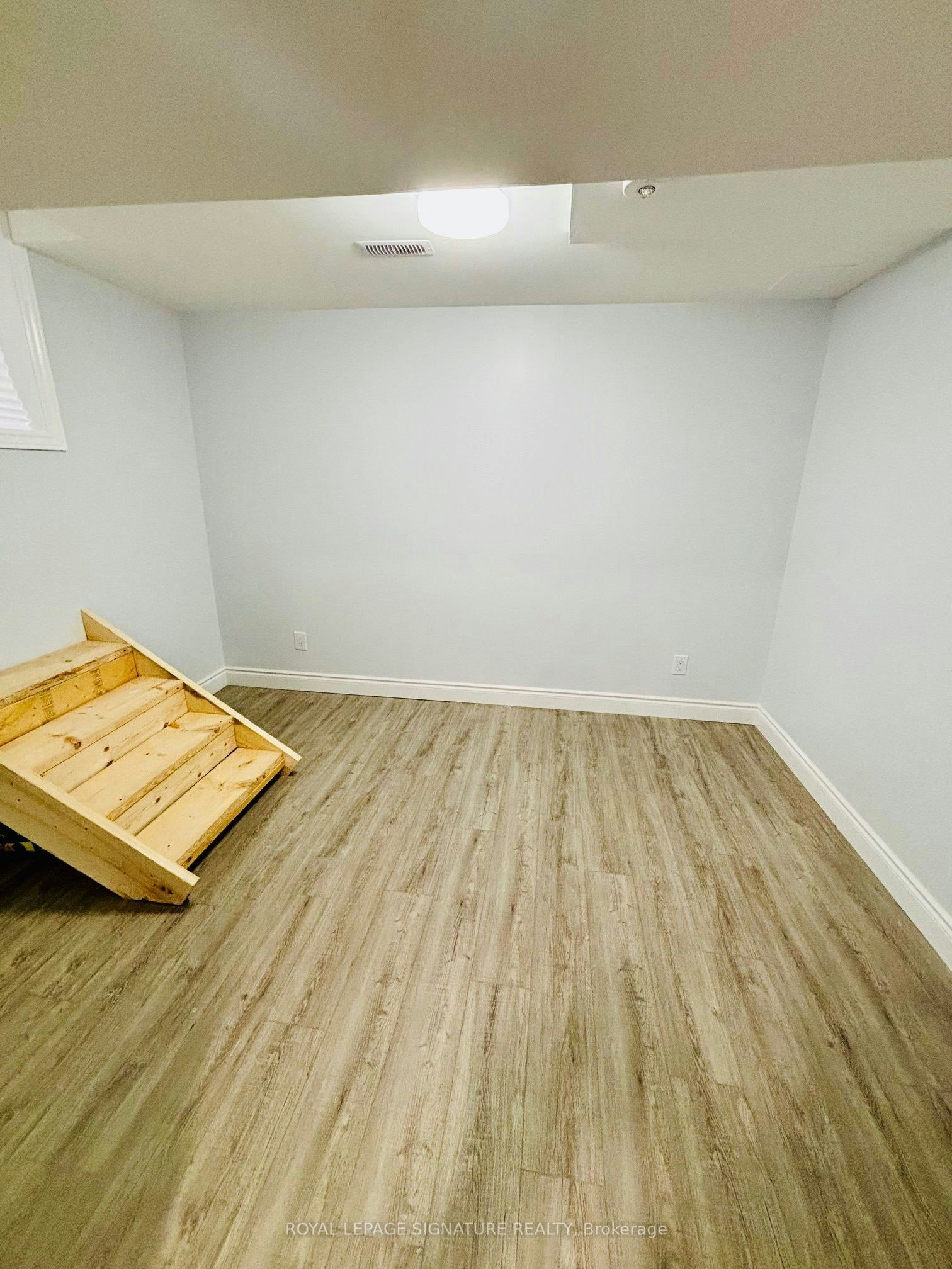 Lower-229 Springvalley Crescent, Hamilton, ON, L9C 0B3 - 9
