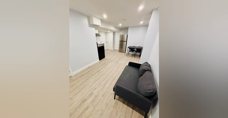 Lower-229 Springvalley Crescent, Hamilton, ON, L9C 0B3 - 2