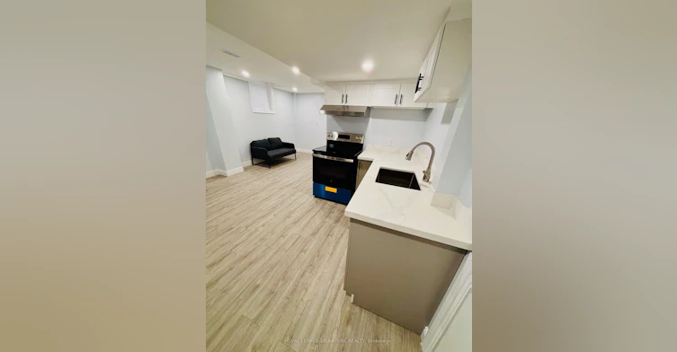 Lower-229 Springvalley Crescent, Hamilton, ON, L9C 0B3