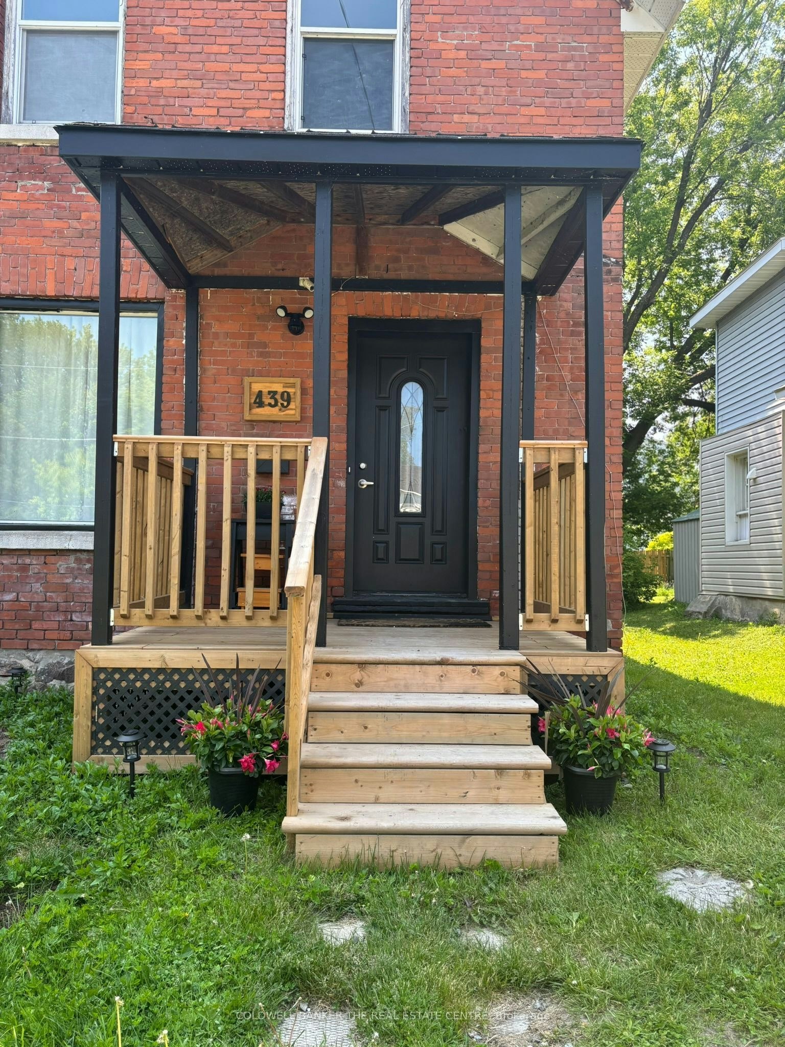 439 Second Avenue E, North Bay, ON, P1B 1L9 - 3