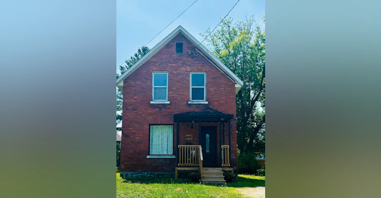 439 Second Avenue E, North Bay, ON, P1B 1L9