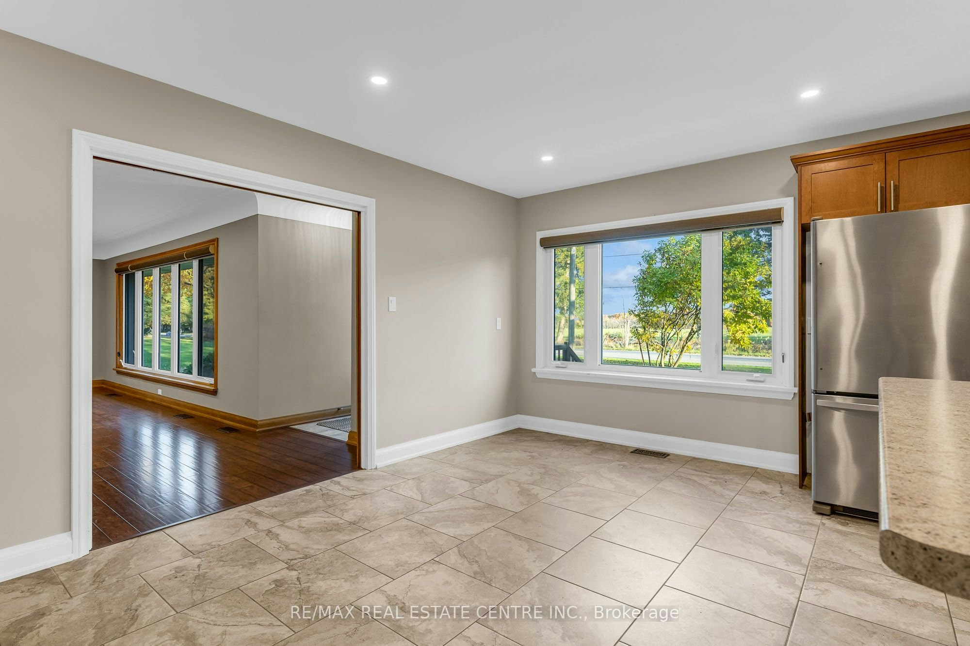 2347 Guyatt Road, Hamilton, ON, L0R 1C0 - 6