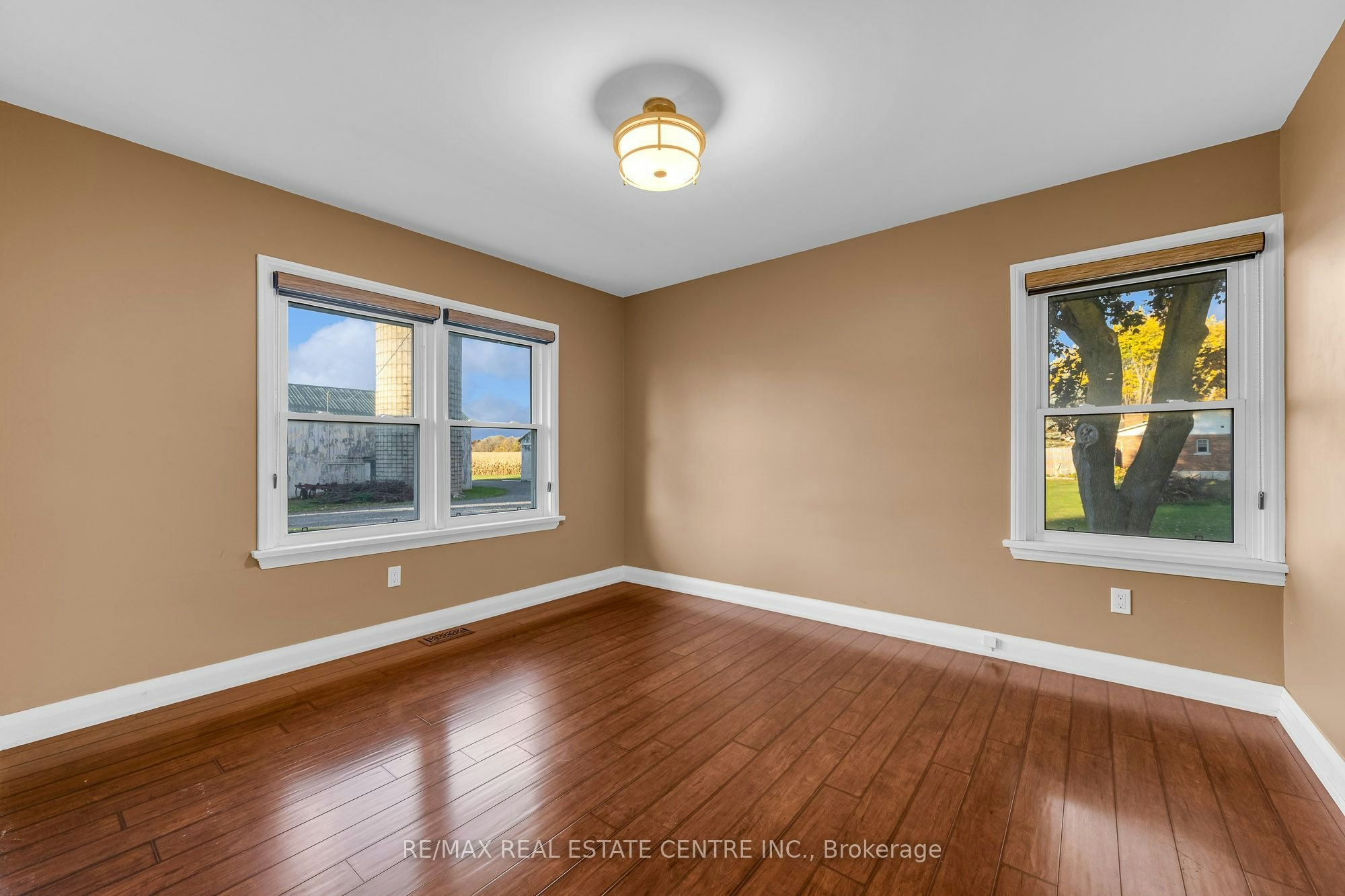 2347 Guyatt Road, Hamilton, ON, L0R 1C0 - 11