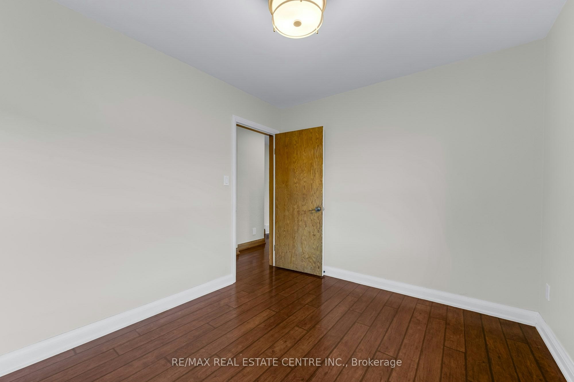 2347 Guyatt Road, Hamilton, ON, L0R 1C0 - 10