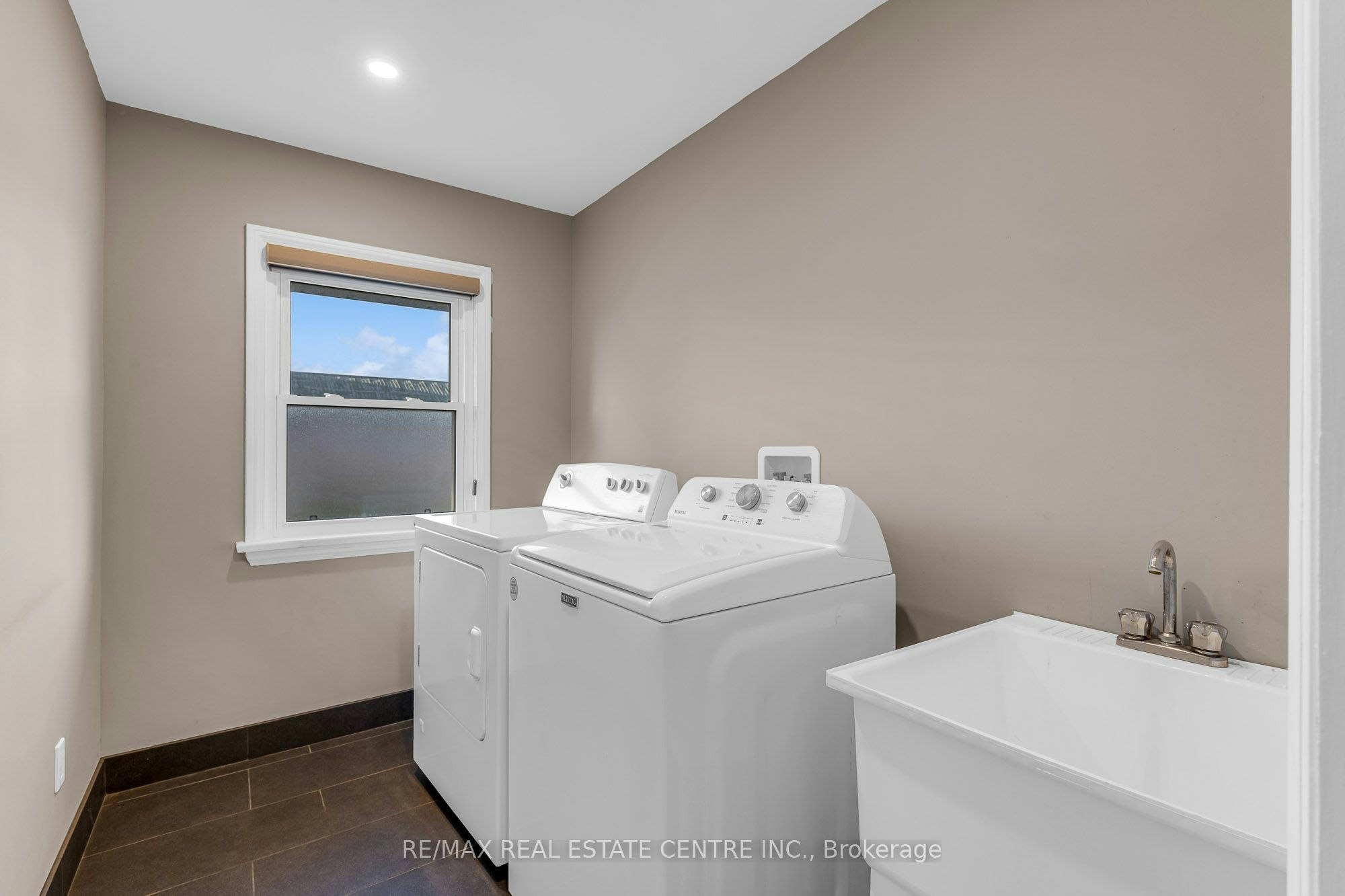 2347 Guyatt Road, Hamilton, ON, L0R 1C0 - 8