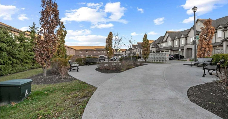 87 Sonoma Valley Crescent E, Hamilton, ON, L9B 0J3 - 13