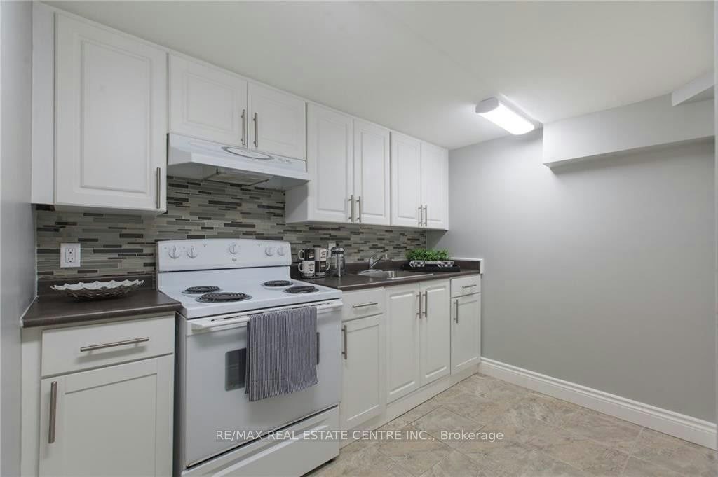 Lower-119 Alison Avenue, Cambridge, ON, N1R 1N5 - 5