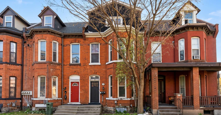 Main-154 Hunter Street E, Hamilton, ON, L8N 1M7