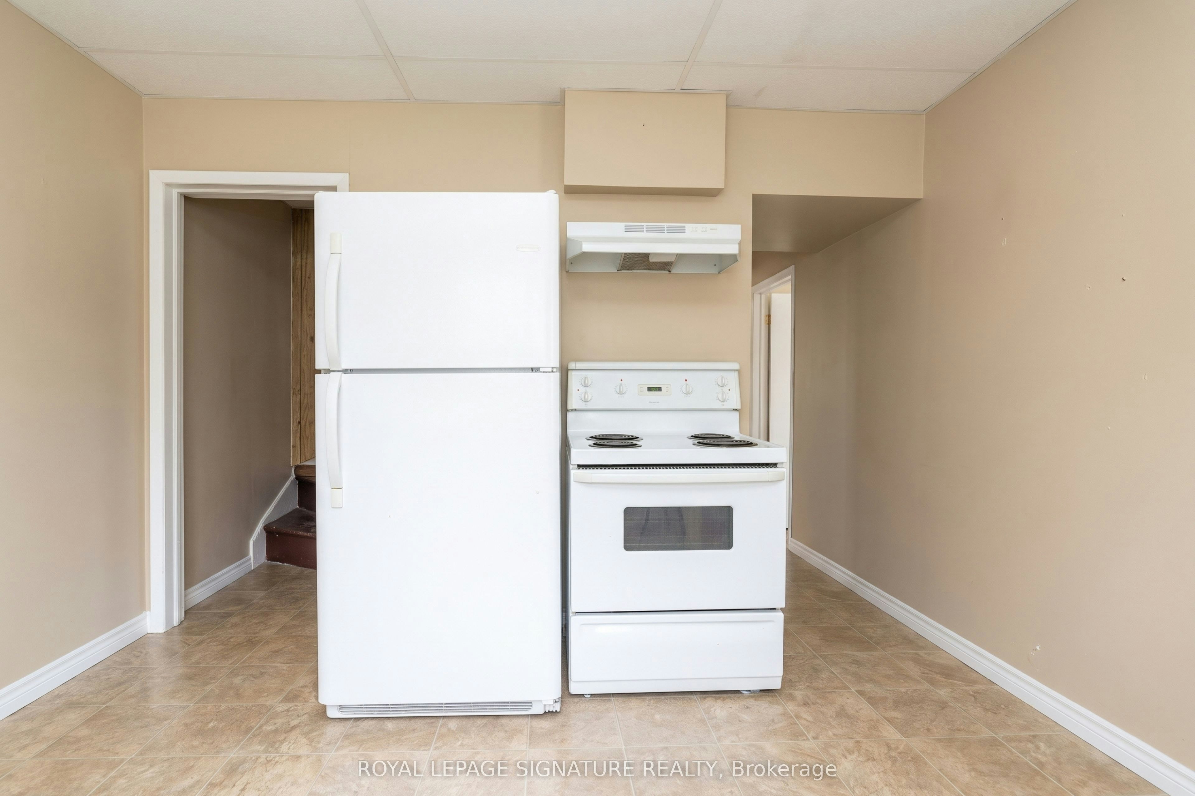 Main-154 Hunter Street E, Hamilton, ON, L8N 1M7 - 3