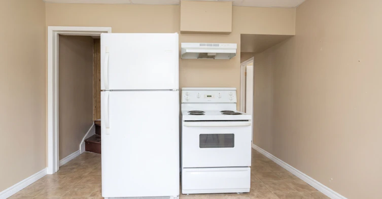 Main-154 Hunter Street E, Hamilton, ON, L8N 1M7 - 3