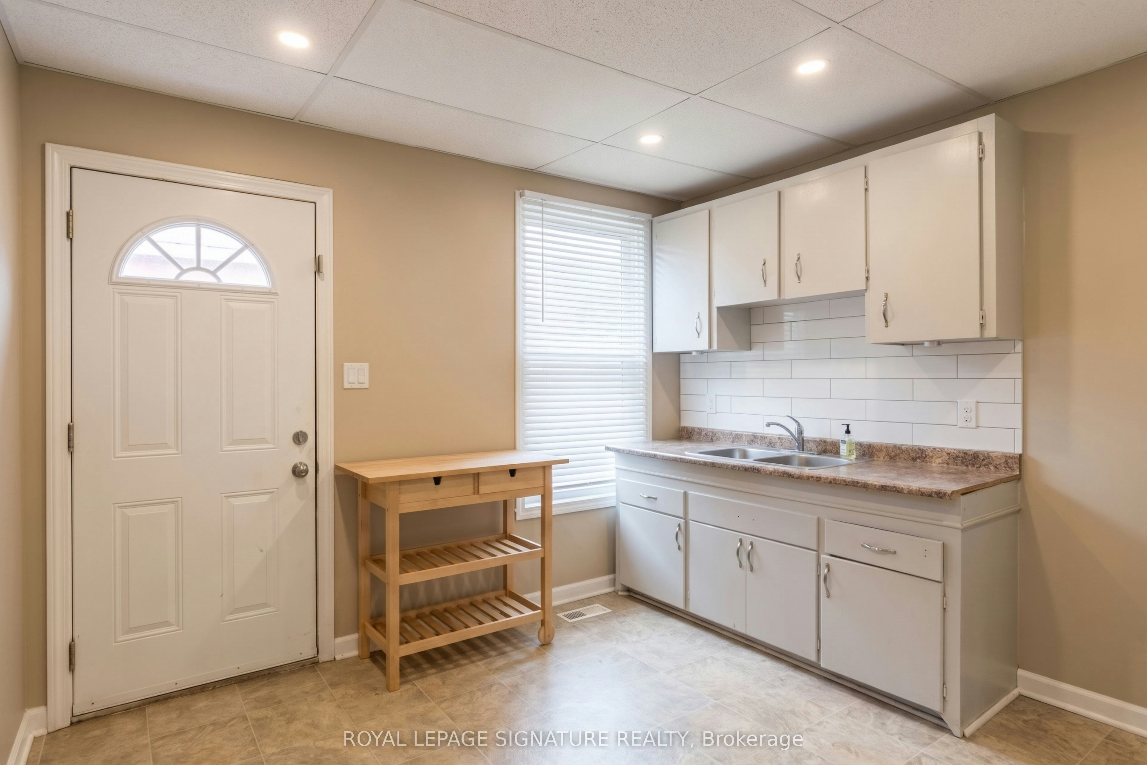 Main-154 Hunter Street E, Hamilton, ON, L8N 1M7 - 2