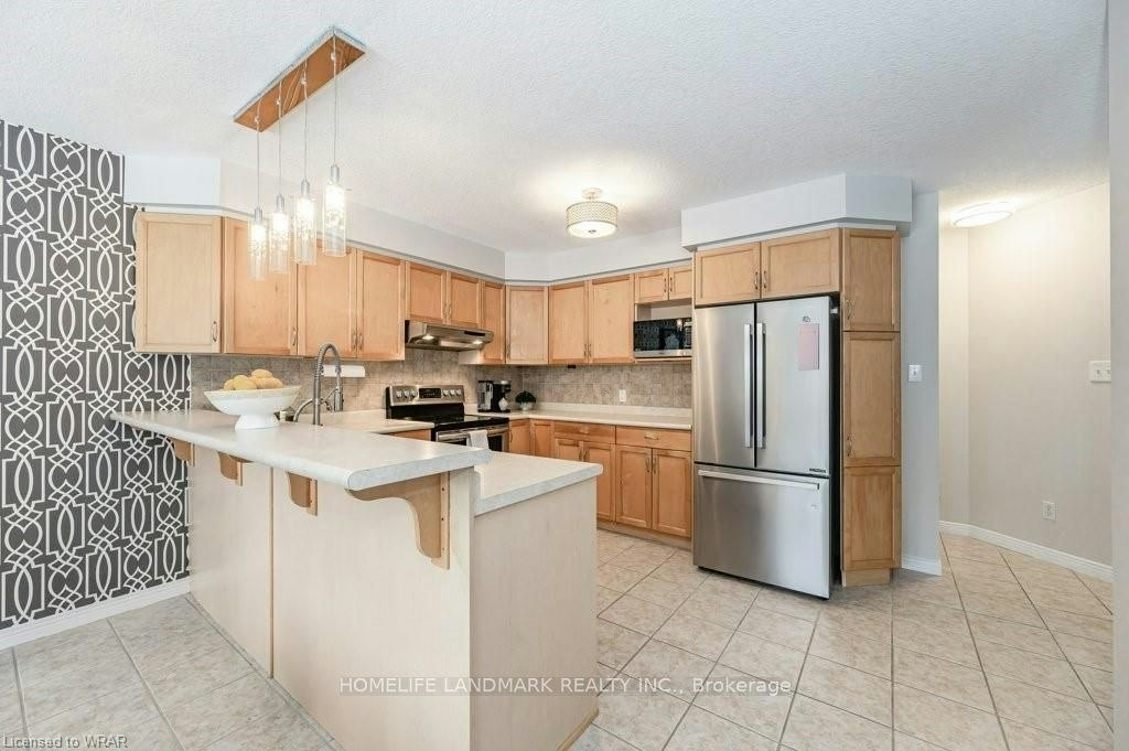 123 Winifred Street, Kitchener, ON, N2P 2M6 - 5