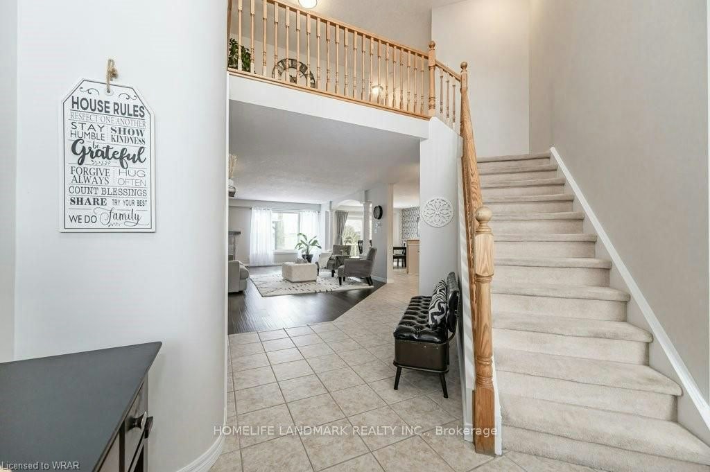 123 Winifred Street, Kitchener, ON, N2P 2M6 - 2