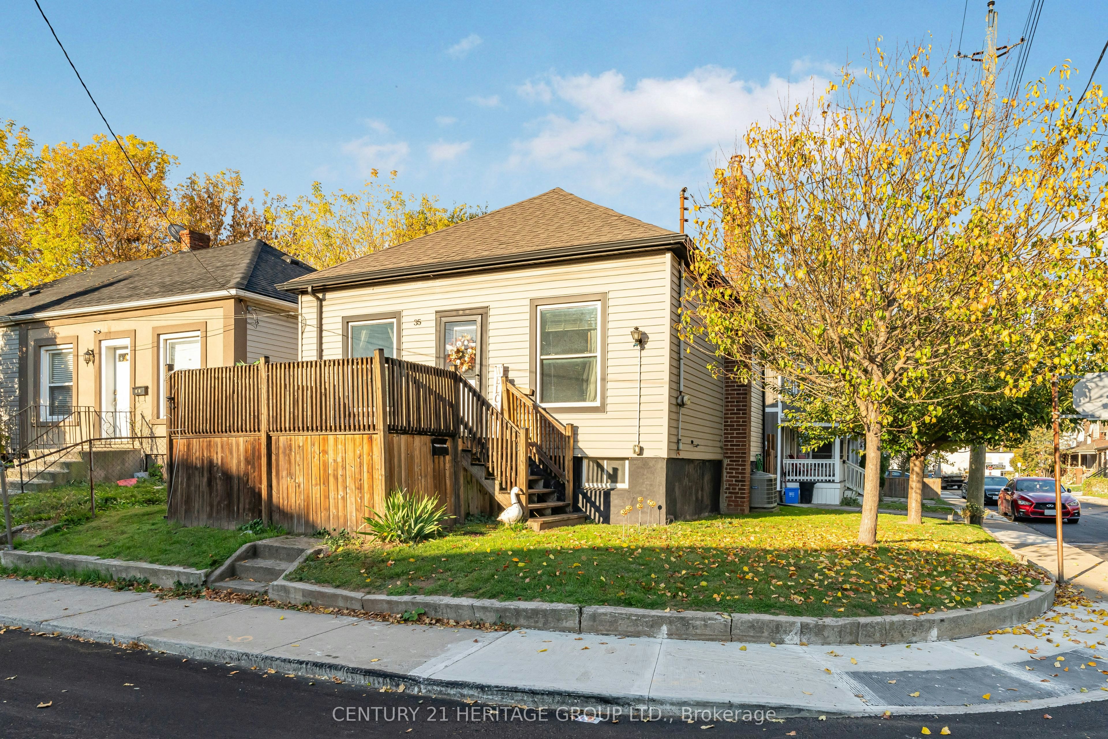 35 Douglas Avenue