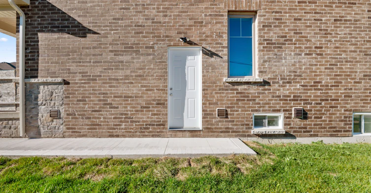 (Basement Suite)-1 Aitchison Avenue, Southgate Township, ON, N0C 1B0 - 3