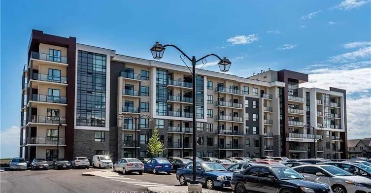 204-101 Shoreview Place, Hamilton, ON, L8K 0E3