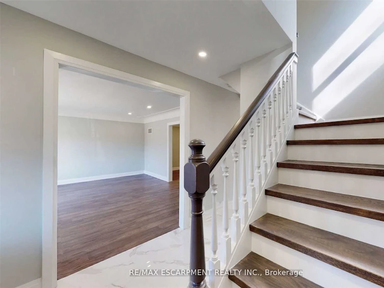 147 Garside Avenue South, Hamilton, ON, L8K 2W1 - 12