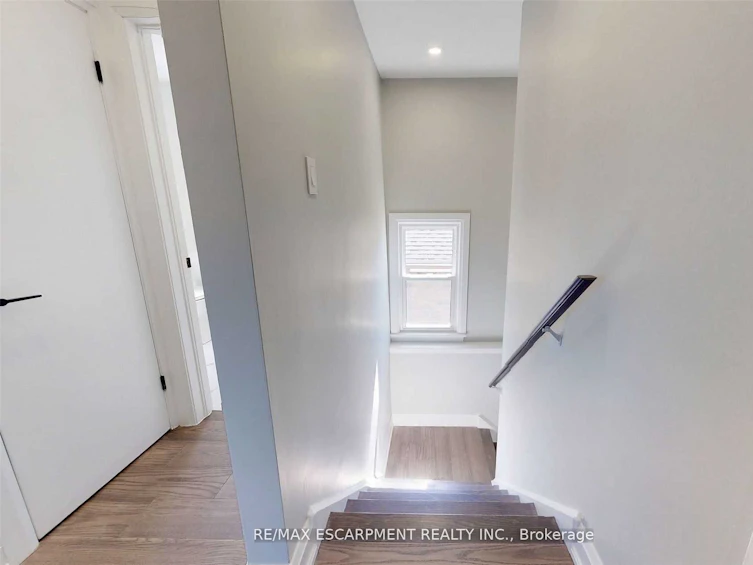 147 Garside Avenue South, Hamilton, ON, L8K 2W1 - 13
