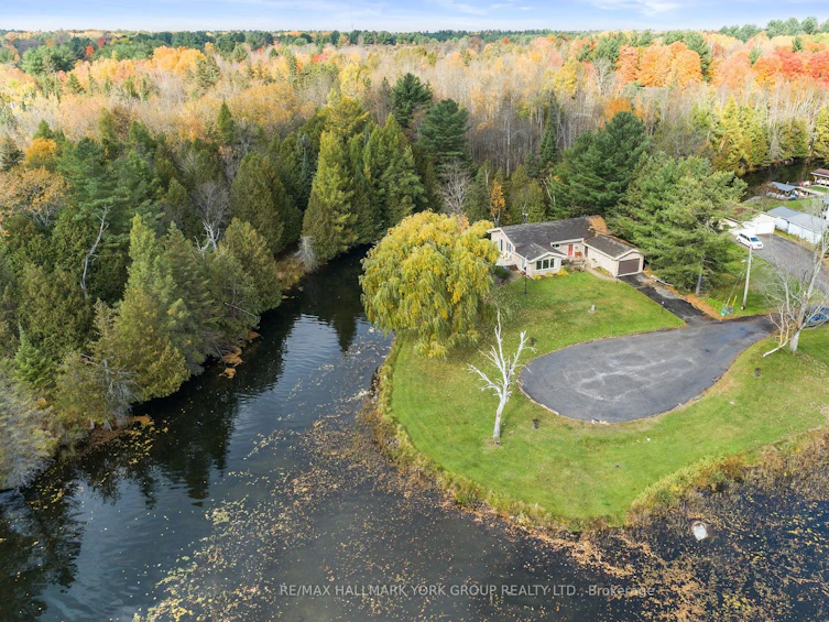 102 Albert Street, Kawartha Lakes, ON, K0M 1K0 - 3