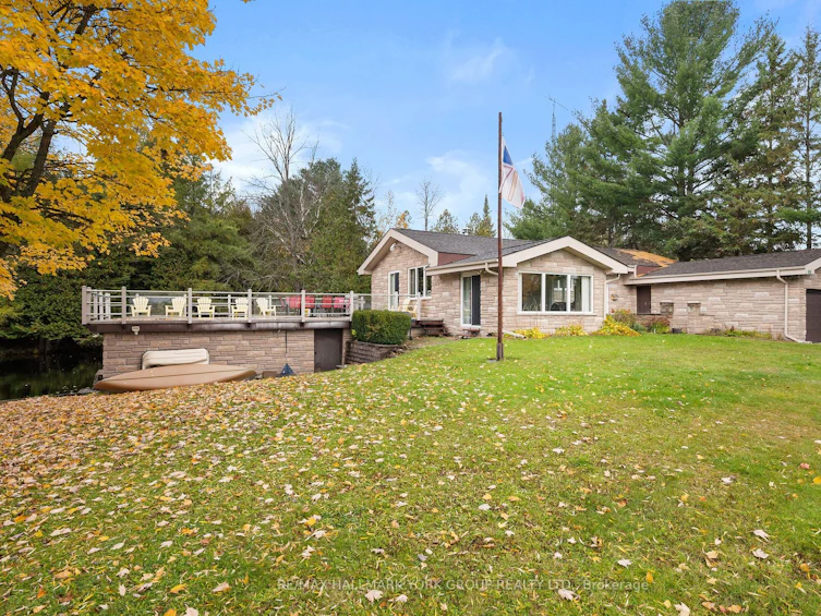 102 Albert Street, Kawartha Lakes, ON, K0M 1K0 - 4