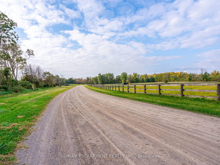 65 7th Concession Road E, Hamilton, ON, L8B 1T7 - 37