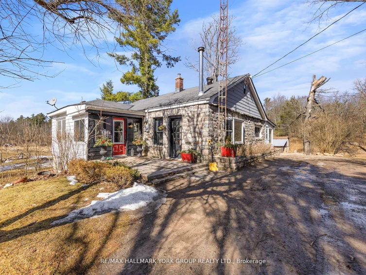 4422 County Rd 6 Road, North Kawartha, ON, K0L 2H0