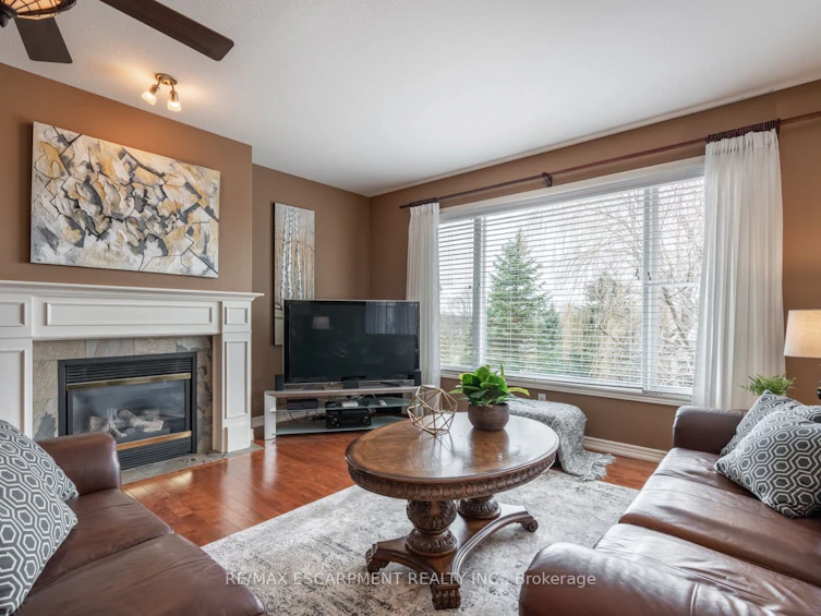 5 Maryheather Crescent, Hamilton, ON, L8B 0Z6 - 9