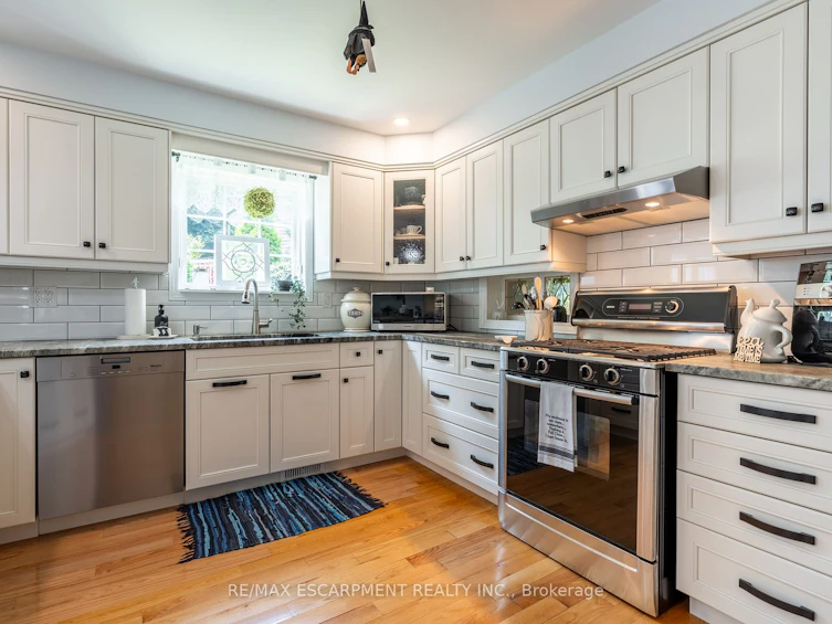 63 Forestgate Drive, Hamilton, ON, L9C 6A4 - 7