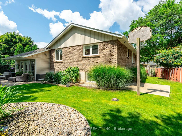 63 Forestgate Drive, Hamilton, ON, L9C 6A4 - 38