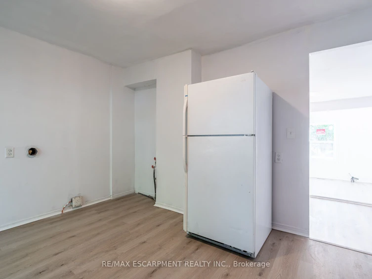 213 Caroline Street N, Hamilton, ON, L8R 2S2 - 10