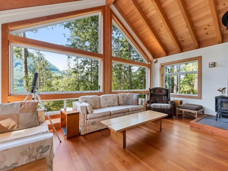 7 Cowichan Lake Island, Lake Cowichan, BC, V0R 2G0 - 11
