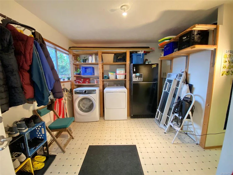 450 Neill Street, Tofino, BC, V0R 2Z0 - 10