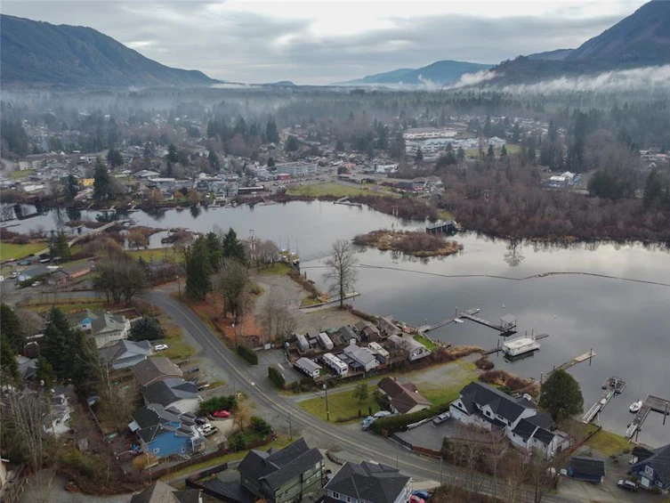 283 Castley Heights, Lake Cowichan, BC, V0R 2G0 - 28