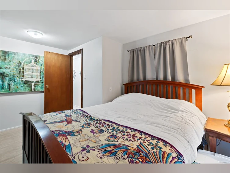 422 Humpback Place, Ucluelet, BC, V0R 3A0 - 12