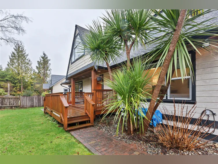 232 Albion Crescent, Ucluelet, BC, V0R 3A0 - 60