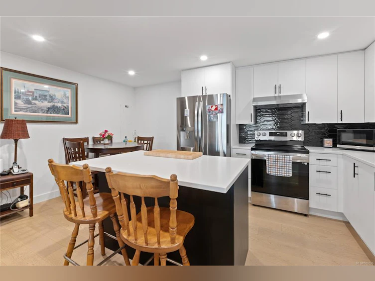 232 Albion Crescent, Ucluelet, BC, V0R 3A0 - 50