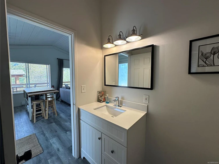 6-8631 South Shore Road, Honeymoon Bay, BC, V0R 2G0 - 20