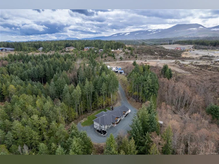 1180 Meadowood Way, Qualicum Beach, BC, V9K 2S4 - 59
