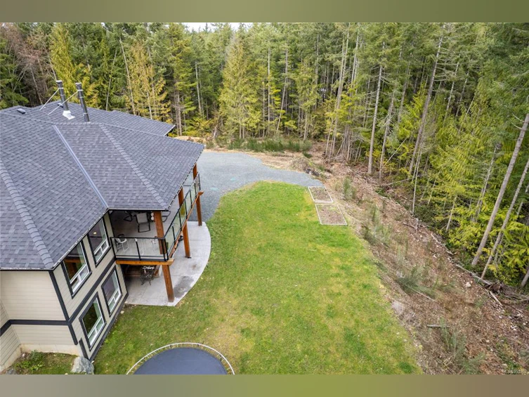 1180 Meadowood Way, Qualicum Beach, BC, V9K 2S4 - 68